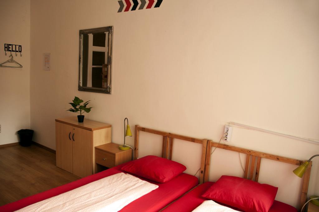 2Night Hostel Budapest Ngoại thất bức ảnh